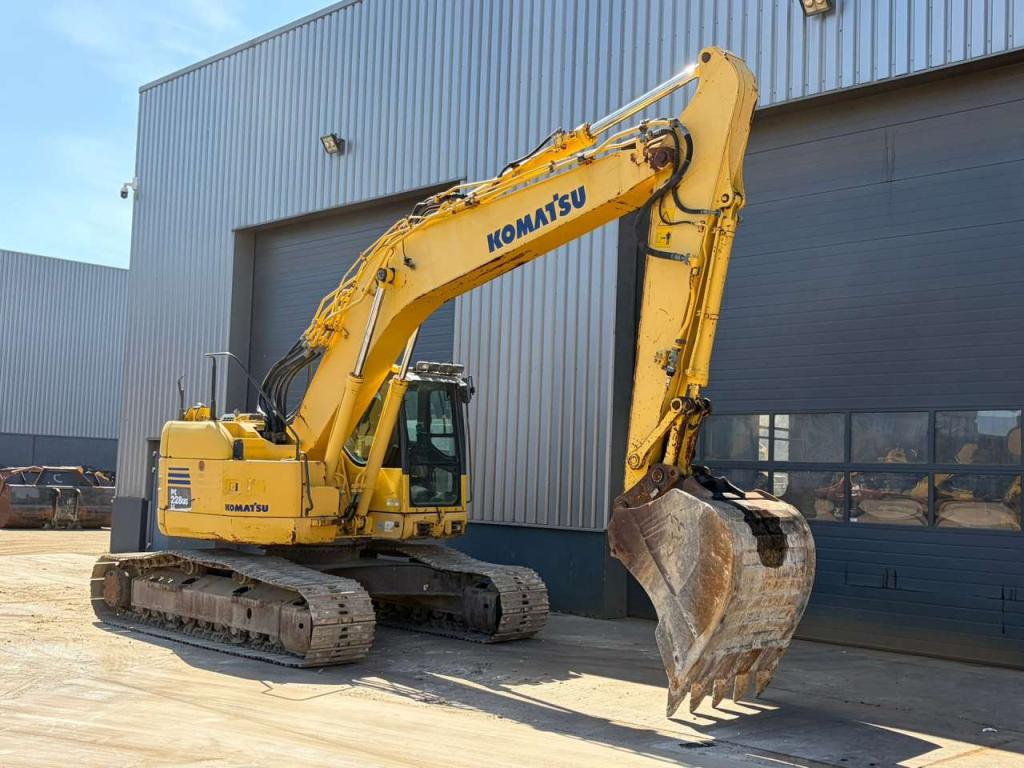 Komatsu PC228USLC-8 Foto 7