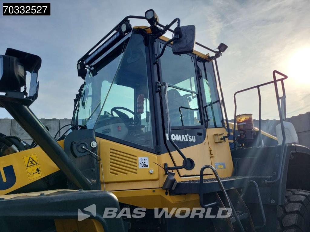 Komatsu WA380-7 Foto 11