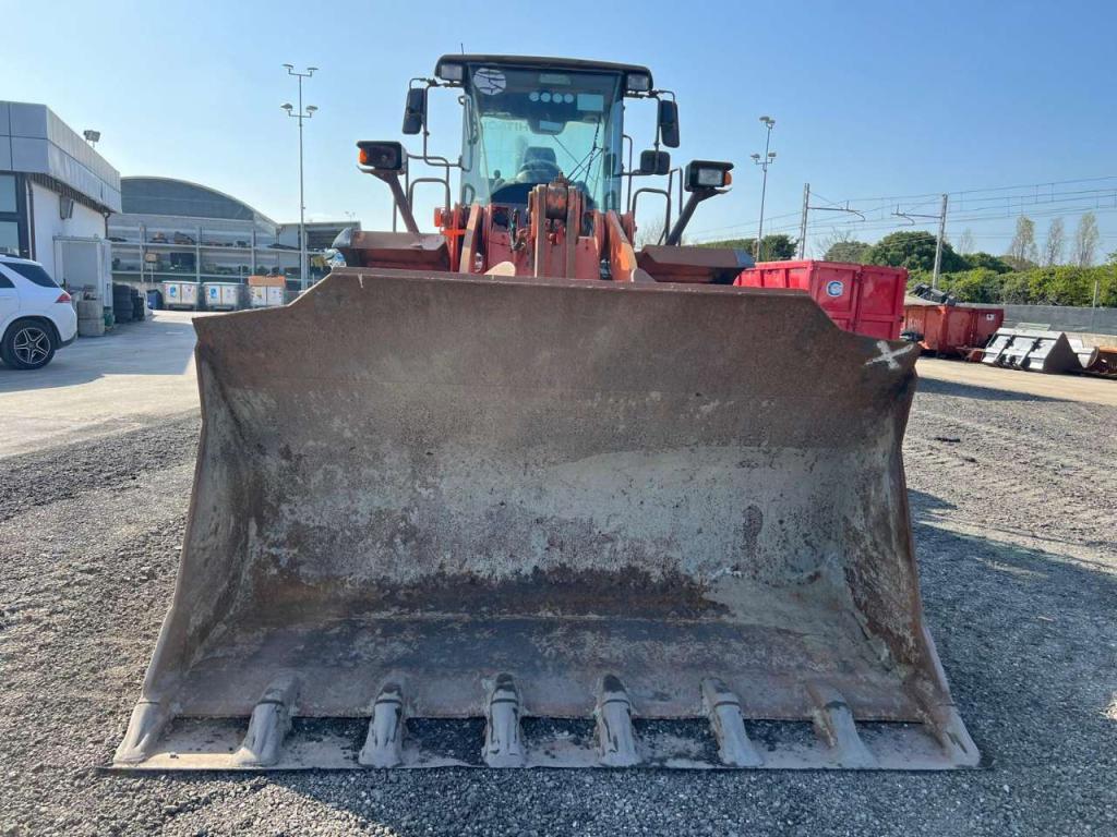 Hitachi ZX220 Foto 5