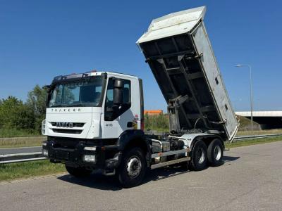 Iveco Trakker 410 6x4 Kipper in vendita da Big Machinery