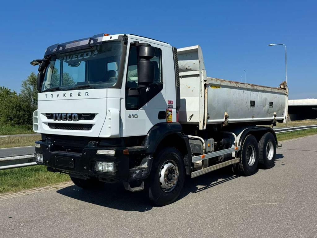 Iveco Trakker 410 6x4 Kipper Foto 2