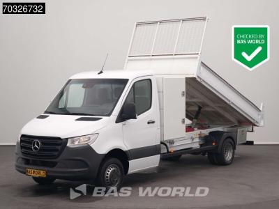 Mercedes-Benz Sprinter 515 CDI Kipper met Kist Dubbellucht 3,5t Trekhaak Airco Cruise MBUX CarPlay Euro6 Tippe Be in vendita da BAS World B.V.