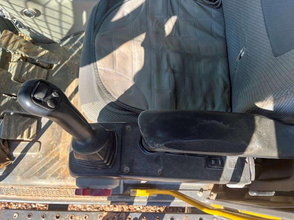 Volvo EC460C Foto 22