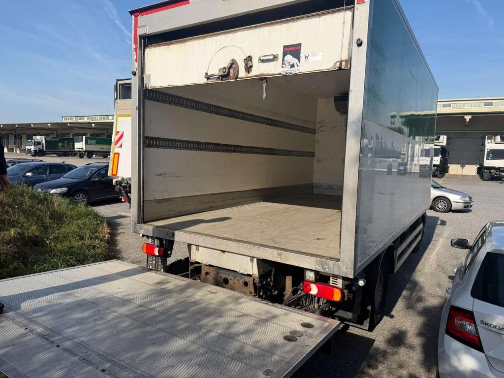 Iveco EUROCARGO 140-250 Foto 12