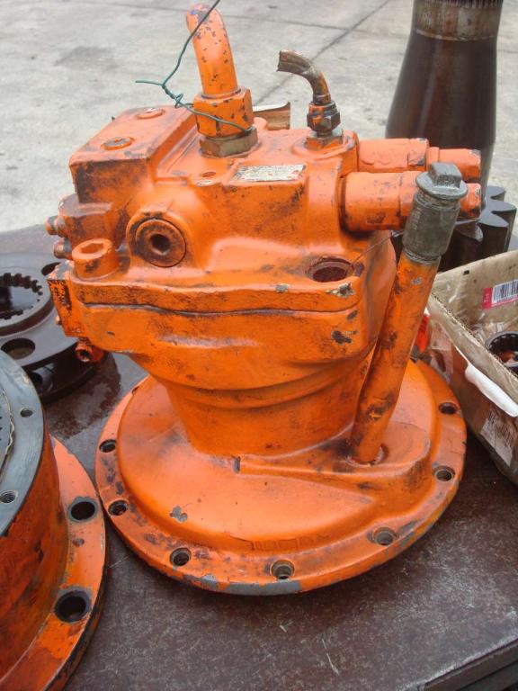 Riduttore di rotazione ralla per Fiat Hitachi EX 355 Foto 4