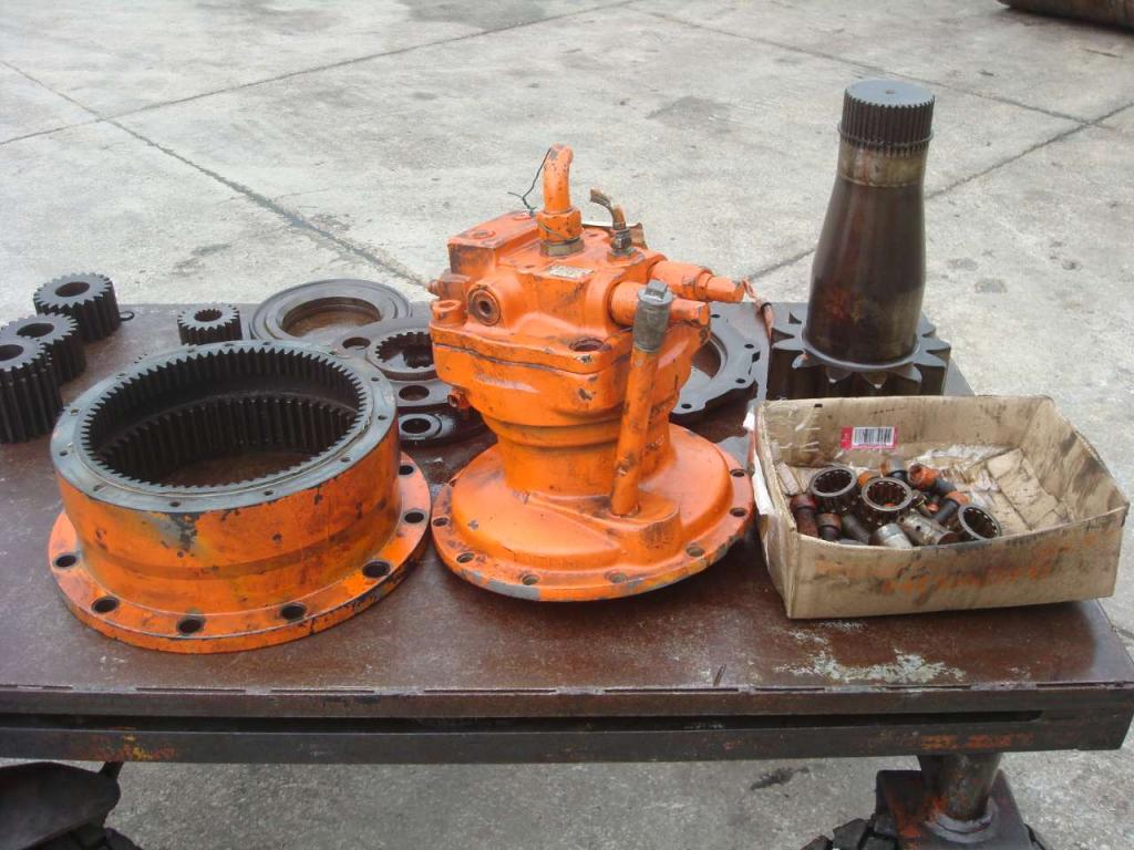 Riduttore di rotazione ralla per Fiat Hitachi EX 355 Foto 8