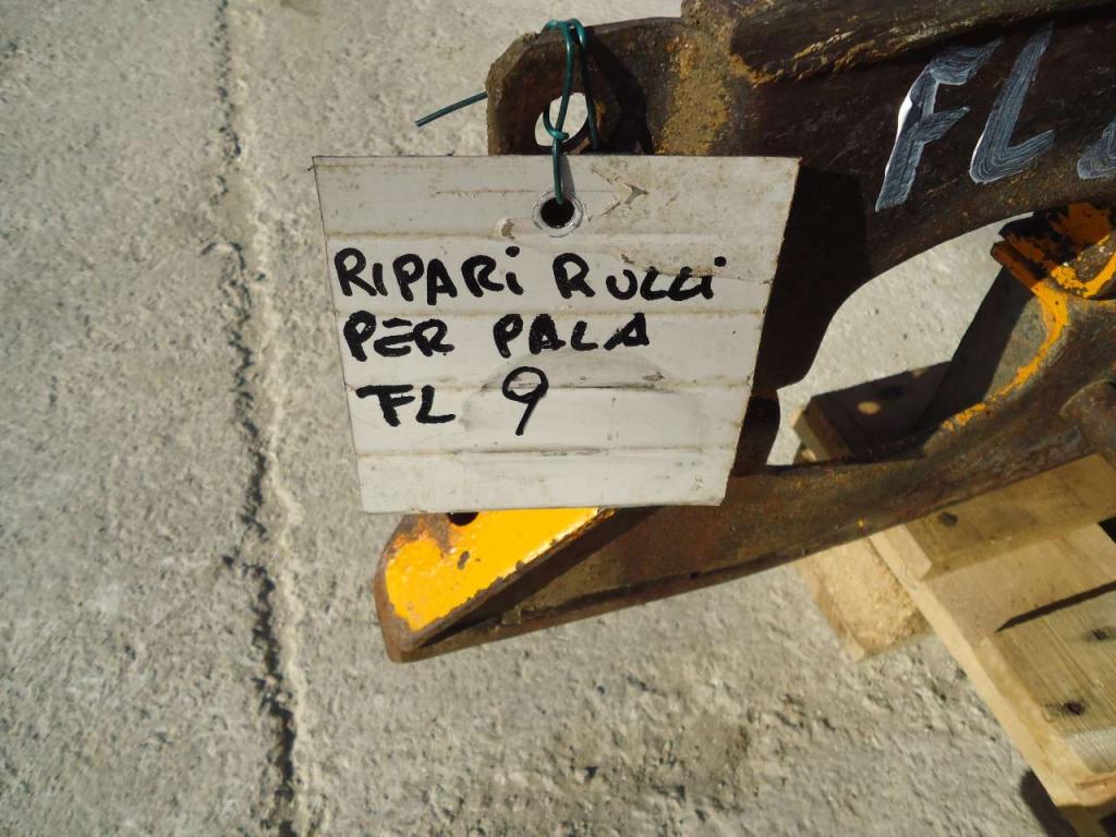 Riparo per rulli per Fiat Allis FL9 Foto 4
