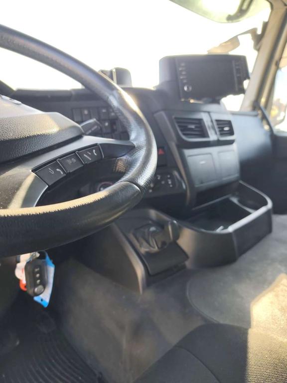 Iveco HI-STREET AD260S36 Foto 5