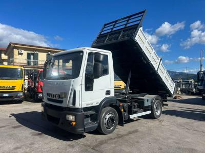 Iveco EUROCARGO ML120E25 in vendita da Procida Macchine S.r.l.