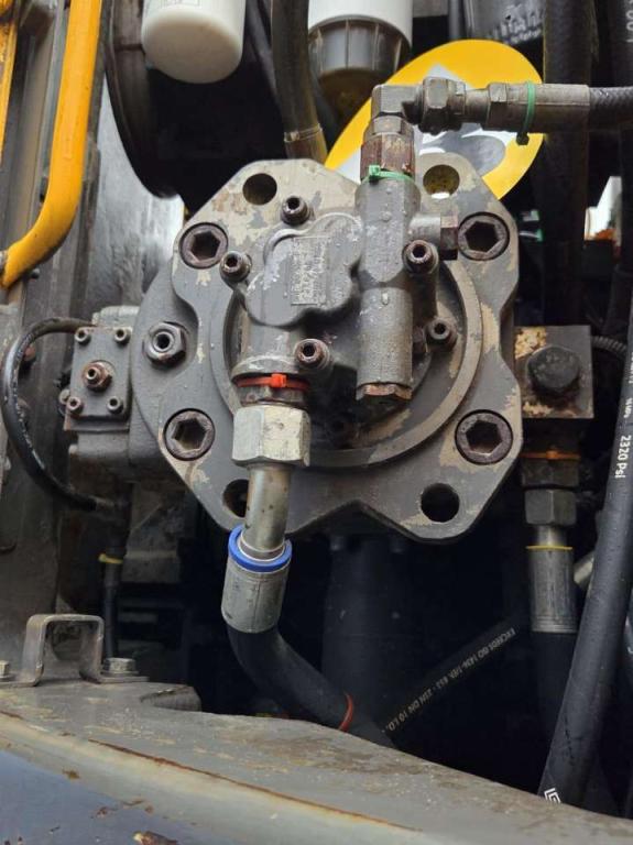 Volvo Hydraulic pump 14531300 for Volvo EC210C L, EC210C LD, EC210C LR... Foto 1