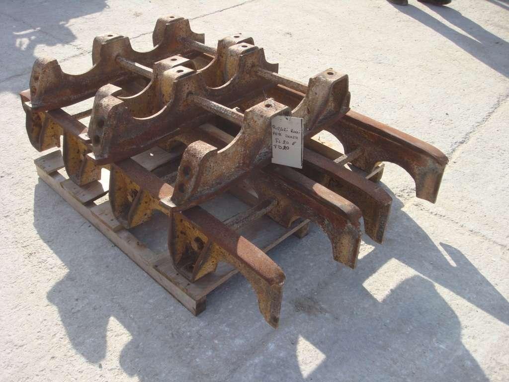 Riparo per rulli per FIAT ALLIS - DOZER FL20 - FD20 Foto 2