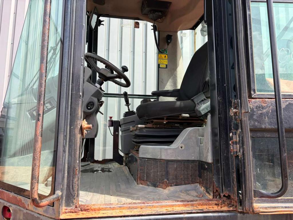 Caterpillar CS74 Foto 18