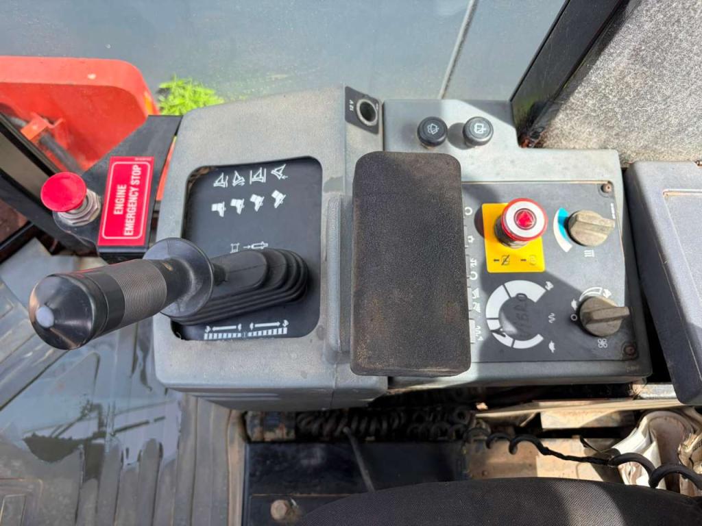 Caterpillar CS74 Foto 21