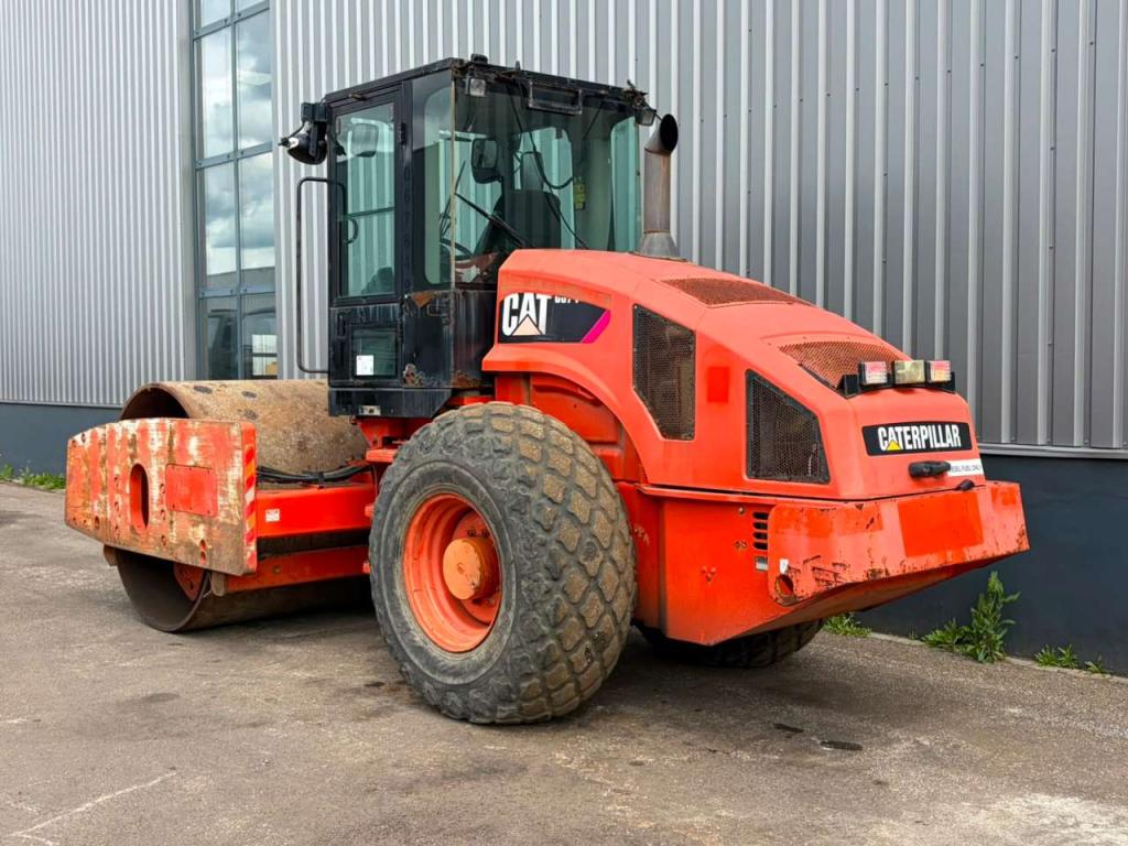 Caterpillar CS74 Foto 3