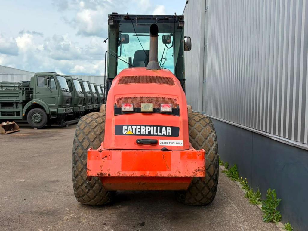 Caterpillar CS74 Foto 4