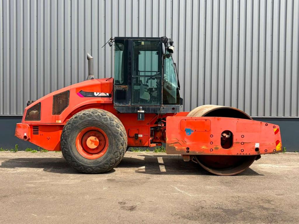 Caterpillar CS74 Foto 6
