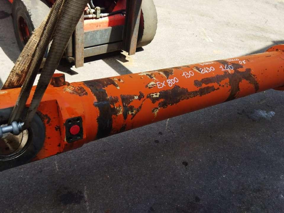 Pistone rotazione benna per Hitachi EX 800 Foto 3