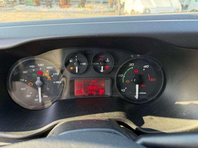 Iveco daily 35S11 Foto 7