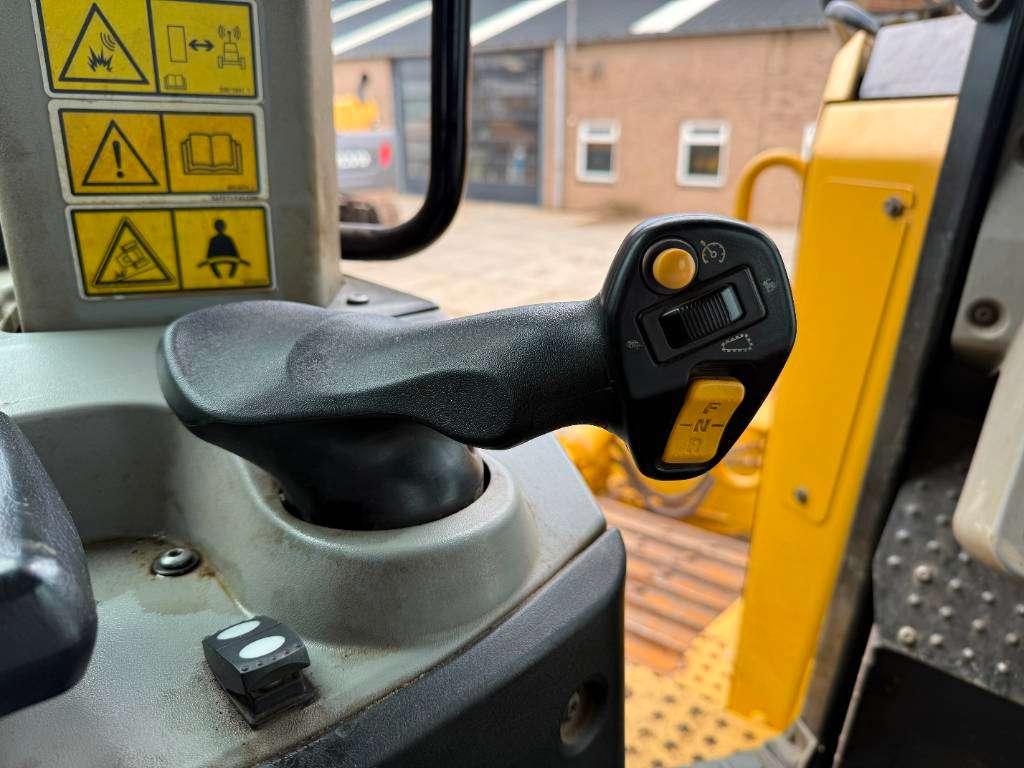 Caterpillar D8T LGP - German Machine / Ripper Valve Foto 9