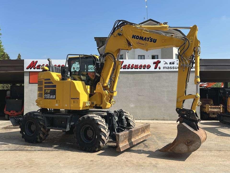Komatsu PW118MR-11 Foto 22