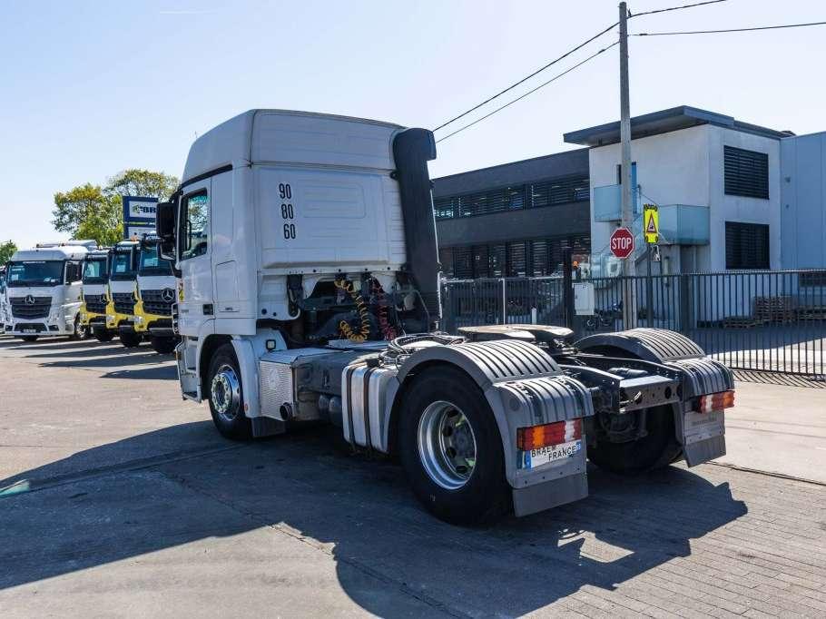 Mercedes-Benz ACTROS 1844 LS MP3+VOITH+HYDR Foto 3
