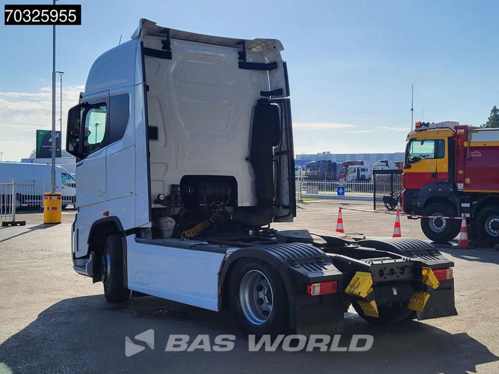 Ford F-Max 500 4X2 Retarder 2xTanks ACC Navi Standklima Foto 2