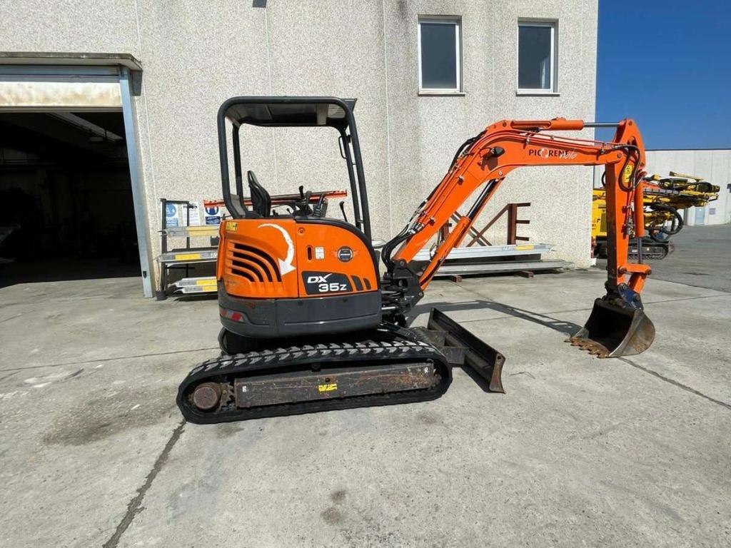 Doosan DX35Z Foto 1