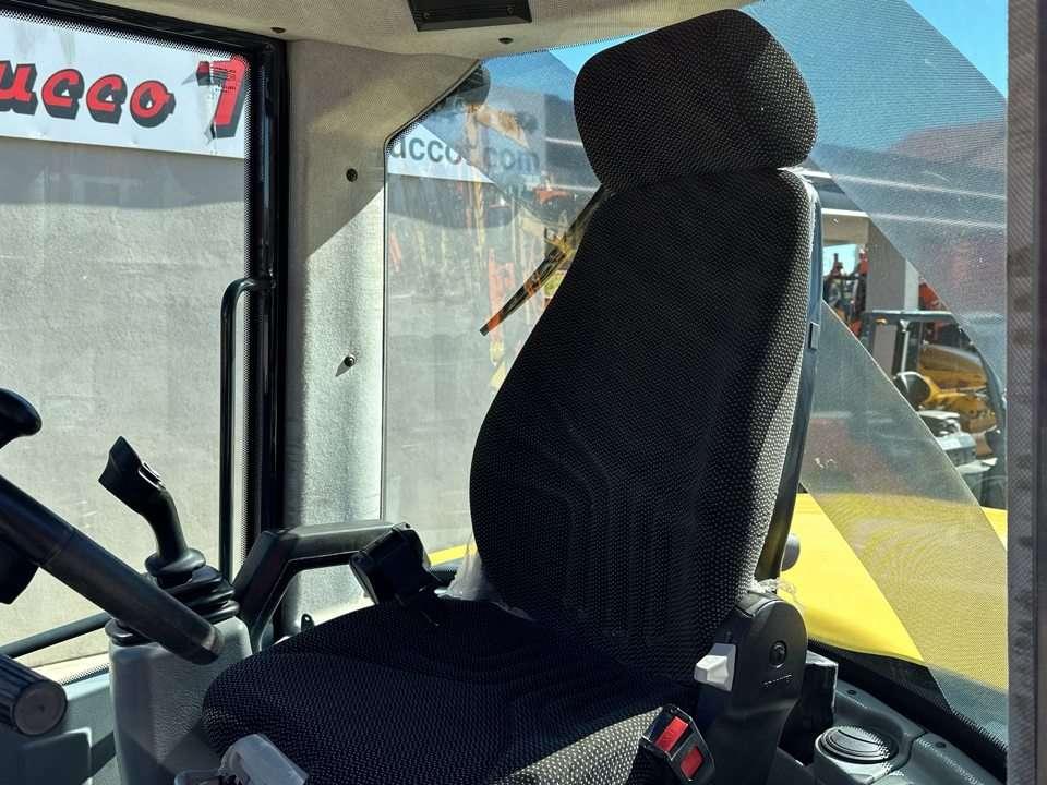 Yanmar V100 Foto 10