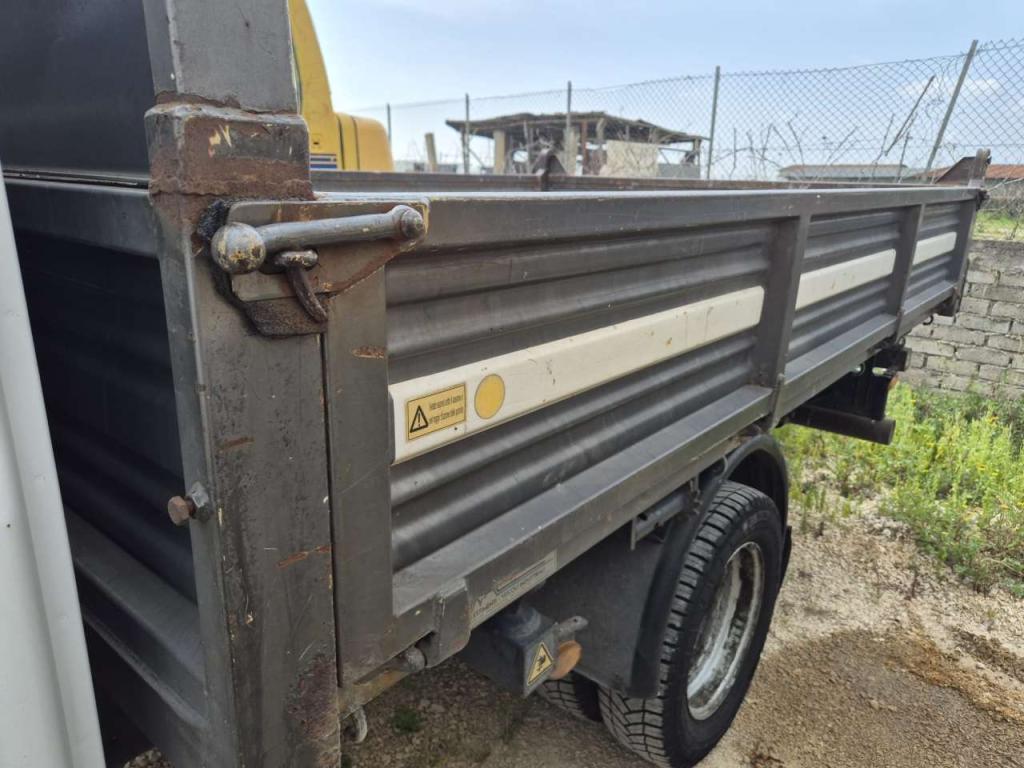 Iveco 35C10 Foto 2