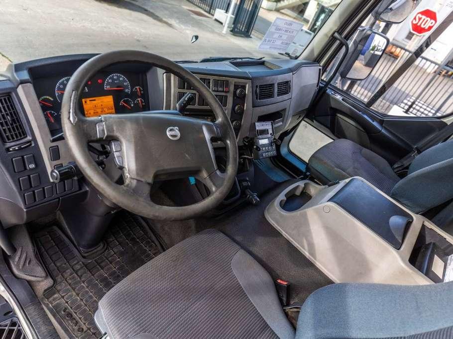Volvo FLH 290+ CARRIER Foto 16