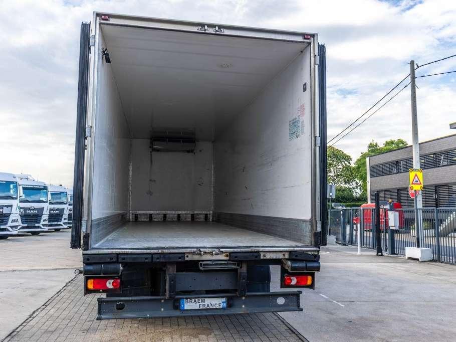 Volvo FLH 290+ CARRIER Foto 4