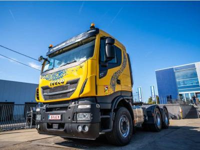Iveco 570 W-WAY + INTARDER+HYDR. in vendita da Braem NV