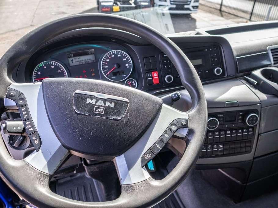 Man TGX 25.440 LL - HIAB 122 PRO Foto 11