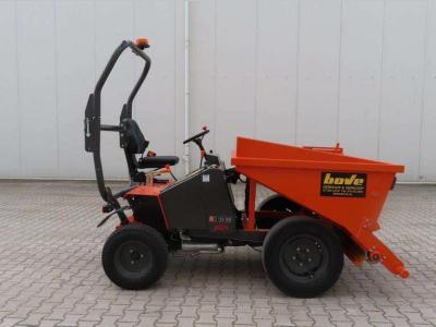 Ausa D150RM in vendita da Bove Verhuur & Verkoop