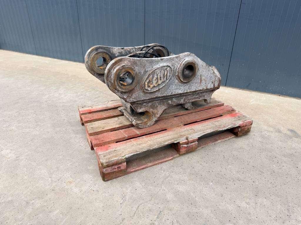 Miller Geith Komatsu PC210 / PC228 / PC240 Foto 1