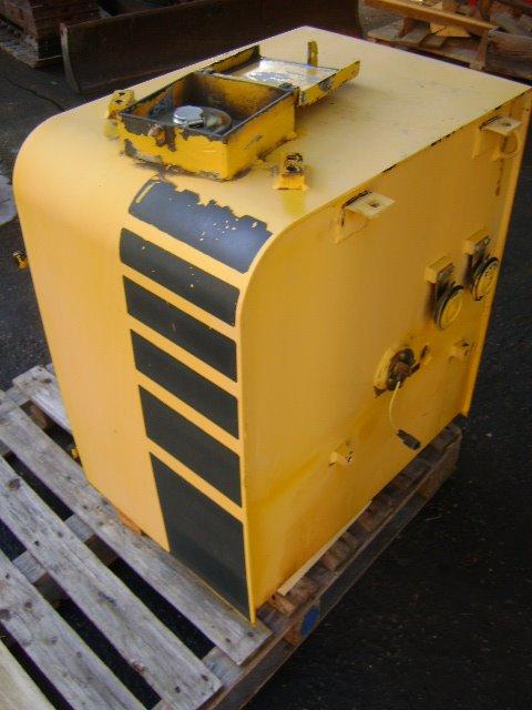 Serbatoio gasolio per Komatsu PW 130 Foto 2