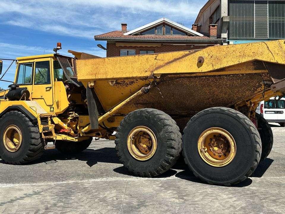 Volvo A25C 6X6 Foto 3