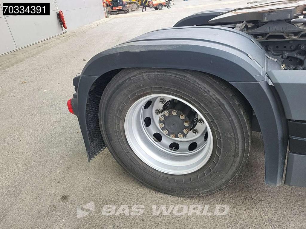 Mercedes Actros 1845 4X2 StreamSpace Retarder Standklima ACC Navi Foto 17
