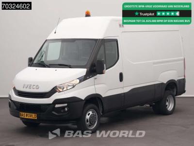 Iveco Daily 35C14 Euro6 L2H2 Dubbellucht 3.5t trekhaak Camera Airco Cruise Airco Trekhaak Cruise control in vendita da BAS World B.V.