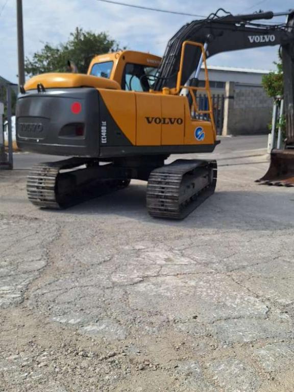 Volvo EC140B Foto 17