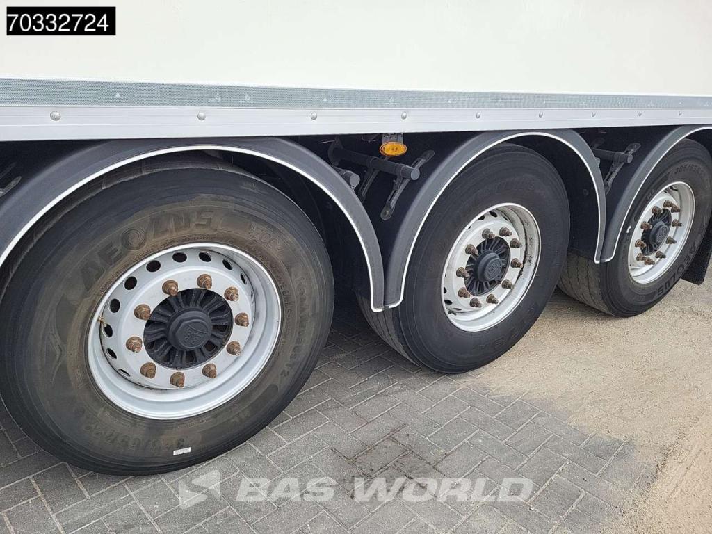 Kässbohrer XS Tailgate 2x Lift Axle Foto 15