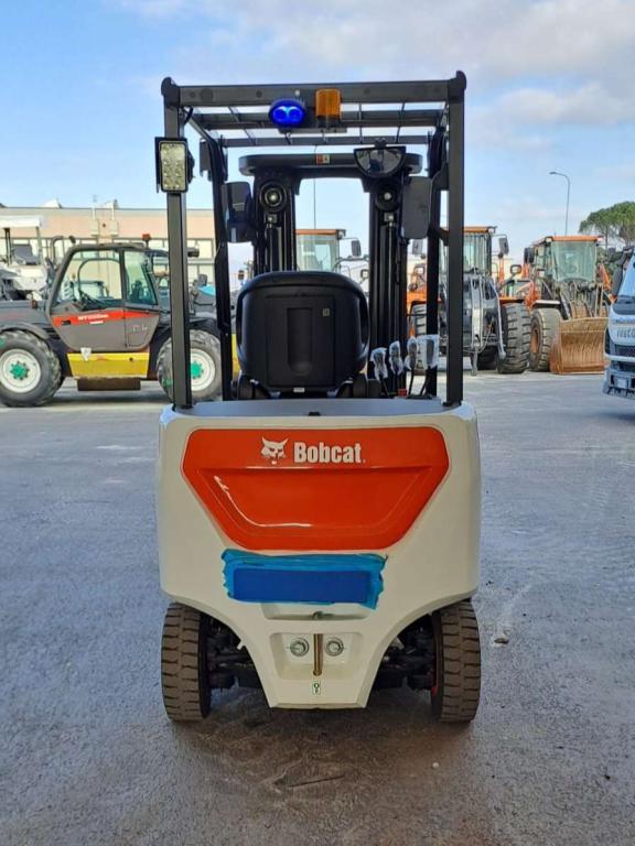 Bobcat B25 Foto 4