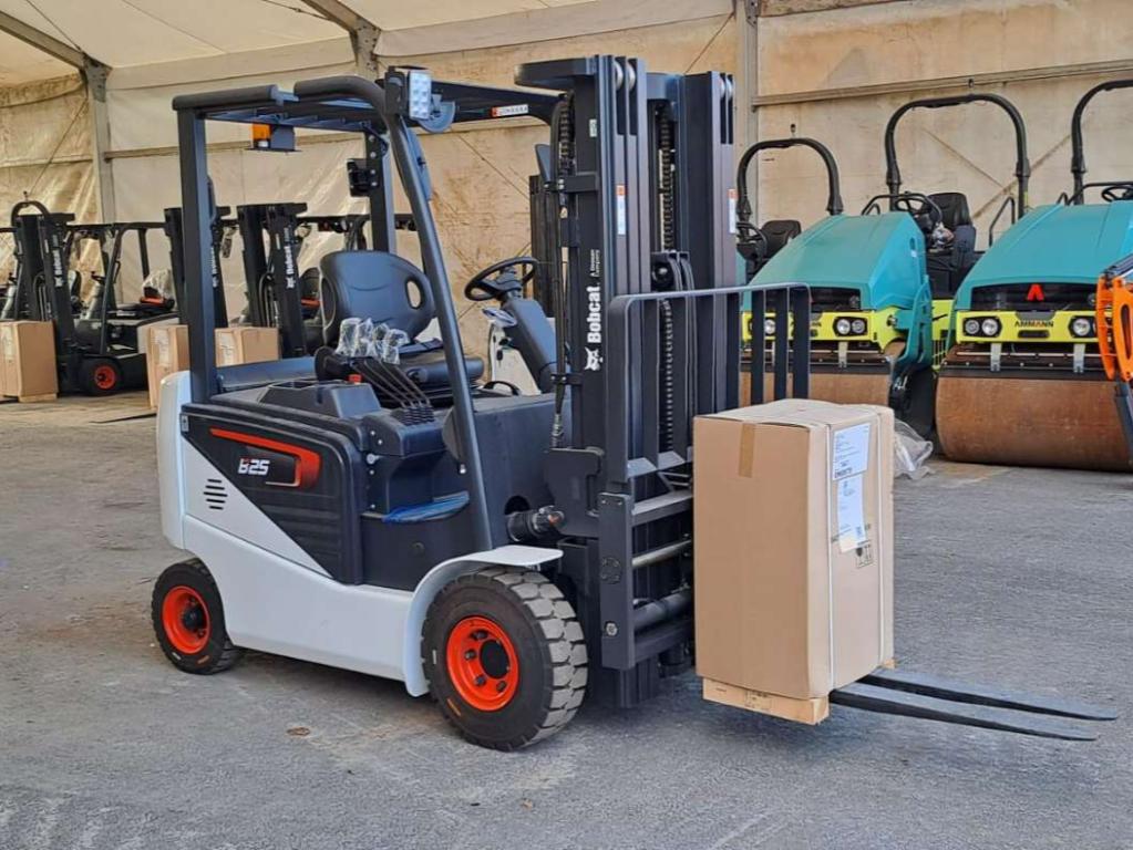 Bobcat B25 Foto 7