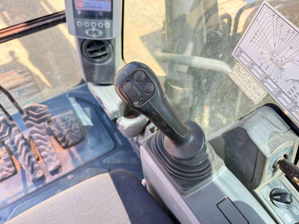 Caterpillar 320FL - New Bucket / Hammer Lines / Camera Foto 11