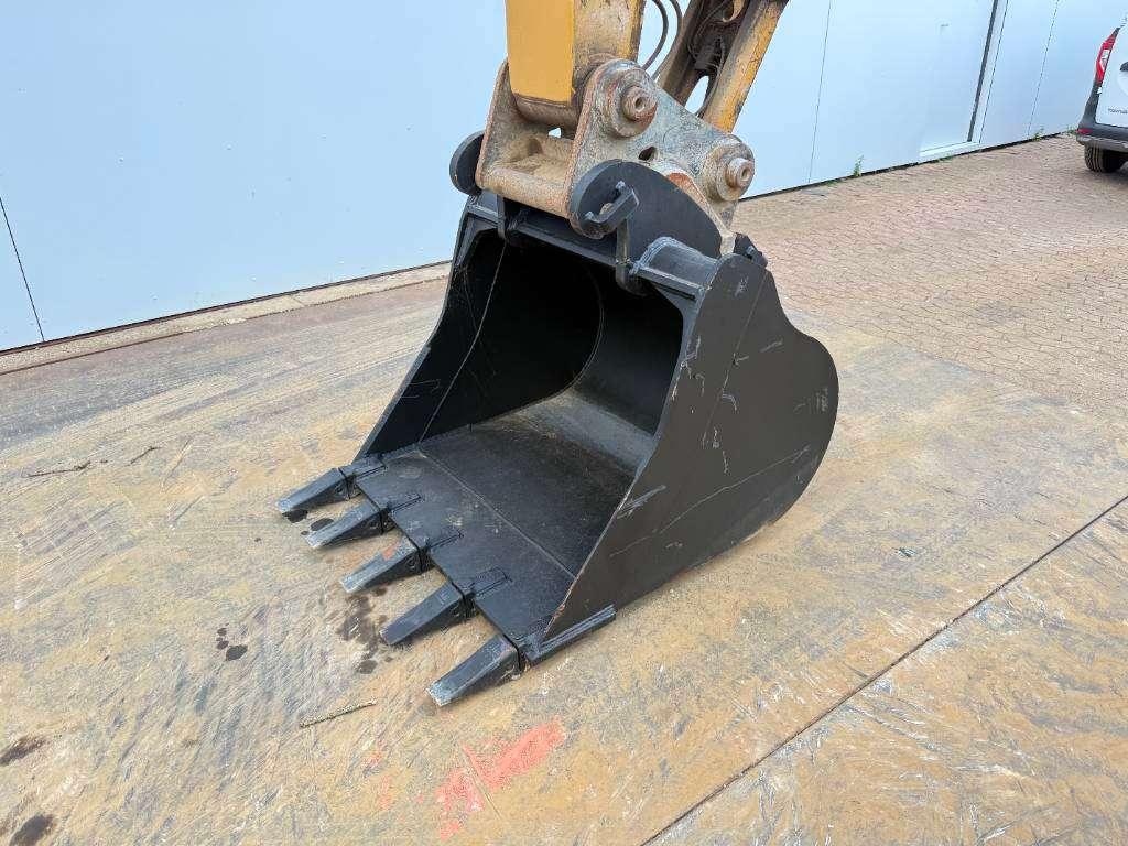 Caterpillar 320FL - New Bucket / Hammer Lines / Camera Foto 18