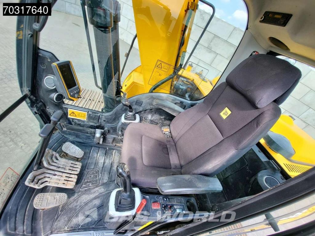 JCB JS131 LC Foto 29