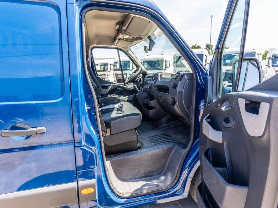Nissan NV 400 Foto 13