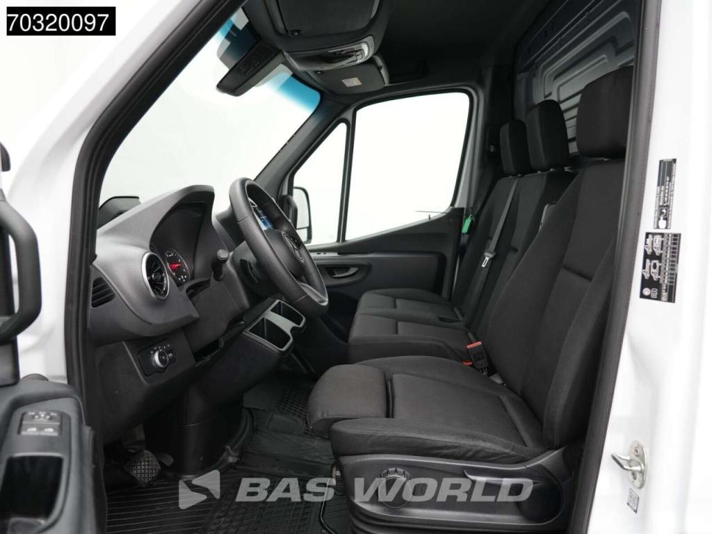 Mercedes-Benz Sprinter 317 CDI Automaat LED 2025 Model L2H2 170PK Navi Airco Cruise Camera MBUX CarPlay Stoelverw Foto 3