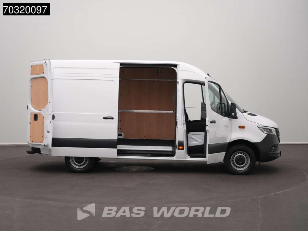 Mercedes-Benz Sprinter 317 CDI Automaat LED 2025 Model L2H2 170PK Navi Airco Cruise Camera MBUX CarPlay Stoelverw Foto 8