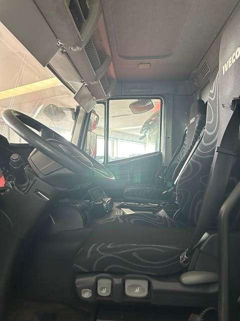 Iveco Stralis AD 260S36 Foto 14